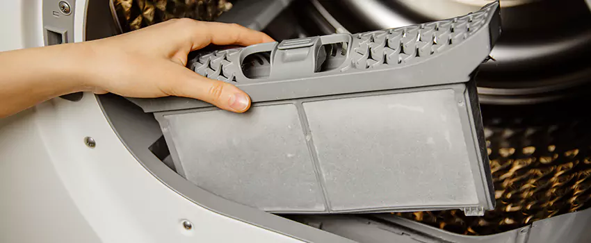 Signs Of A Clogged Dryer Lint Trap in Ames, Iowa